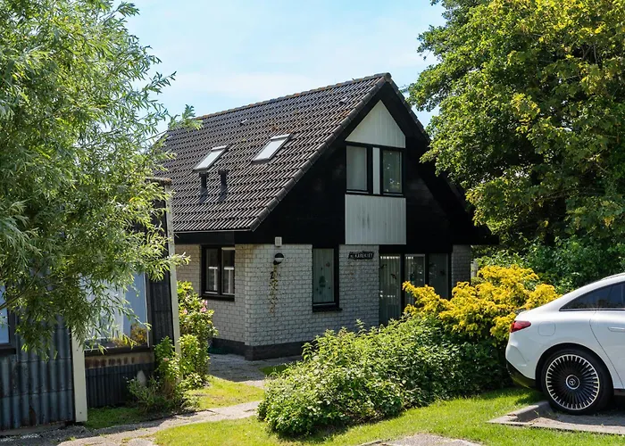Ruime Aan De Kust In Het Prachtige Sint Maartenszee * Sint Maartensvlotbrug
