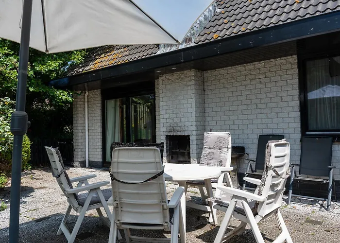 Ruime Aan De Kust In Het Prachtige Sint Maartenszee Vakantiehuis Sint Maartensvlotbrug